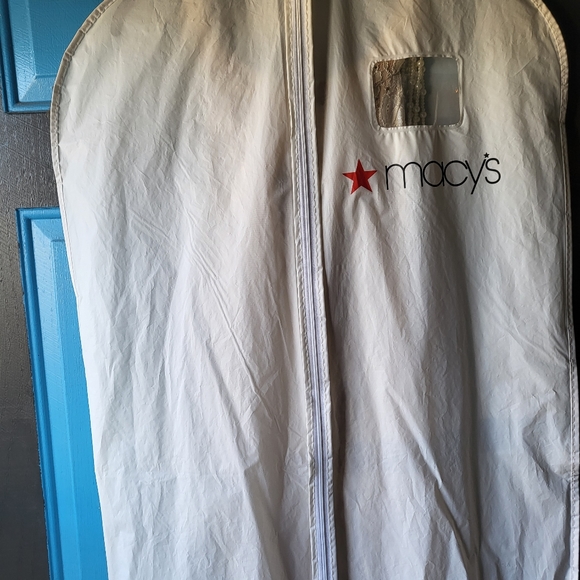 Prom dress - Picture 3 of 4